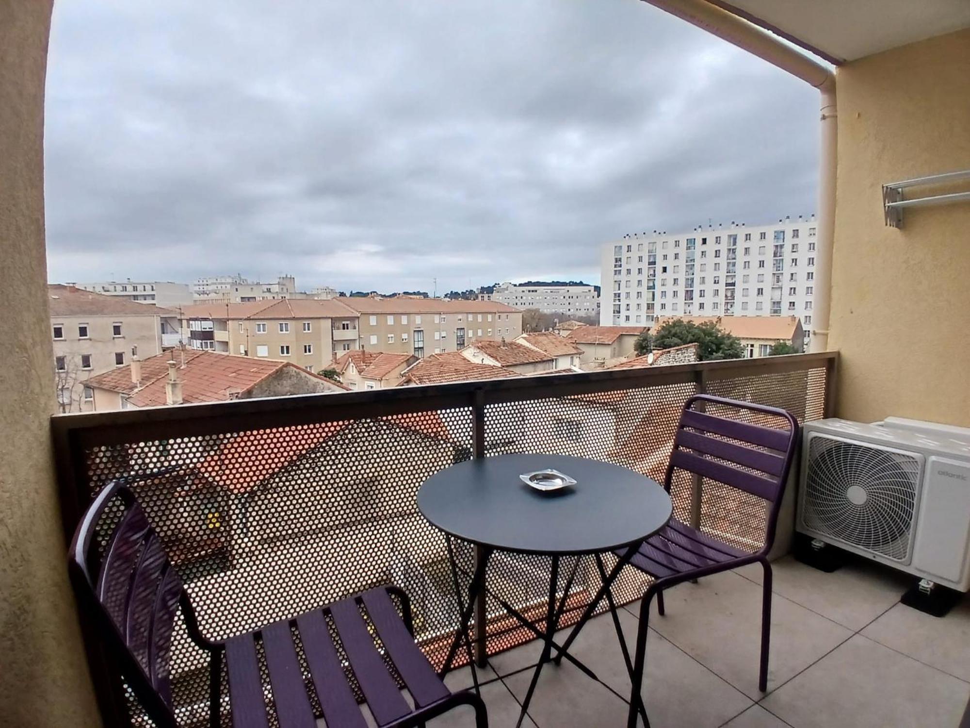 Studio Clim Parking Dhuoda Nîmes Exteriér fotografie